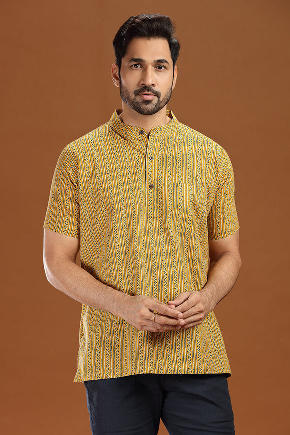 Printed cotton short kurta for men, stylish casual short kurta with floral print for men, men's ethnic printed short kurta in blue, full sleeve cotton short kurta for men with intricate pattern, men's trendy printed kurta shirt for summer