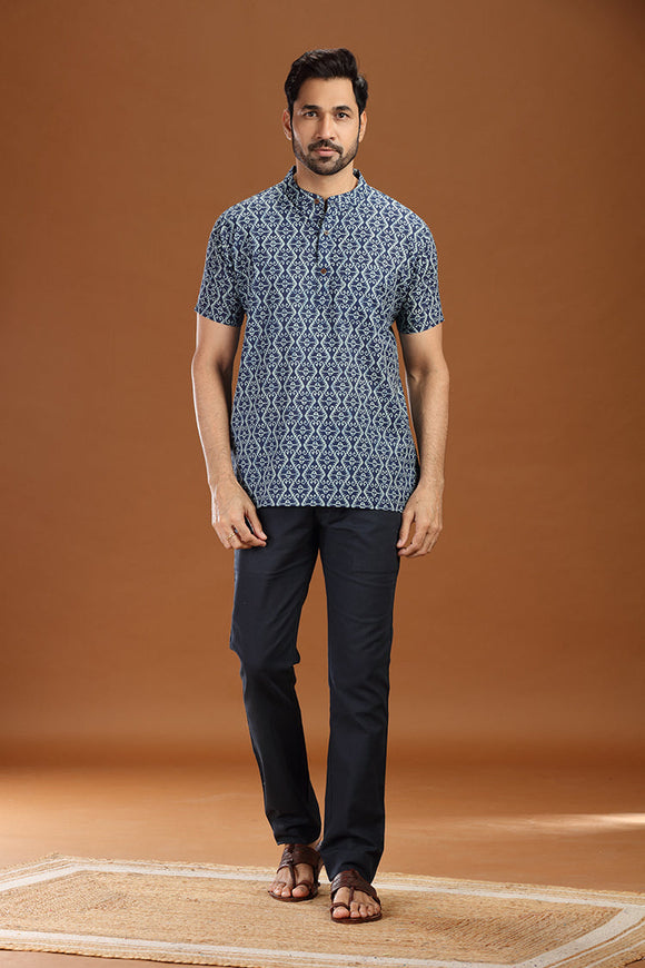 Printed cotton short kurta for men, stylish casual short kurta with floral print for men, men's ethnic printed short kurta in blue, full sleeve cotton short kurta for men with intricate pattern, men's trendy printed kurta shirt for summer